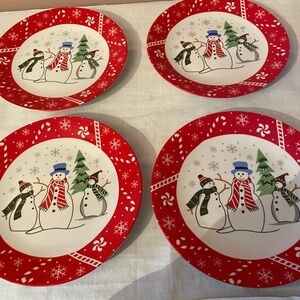 Festive Snowman Plates Set of 4